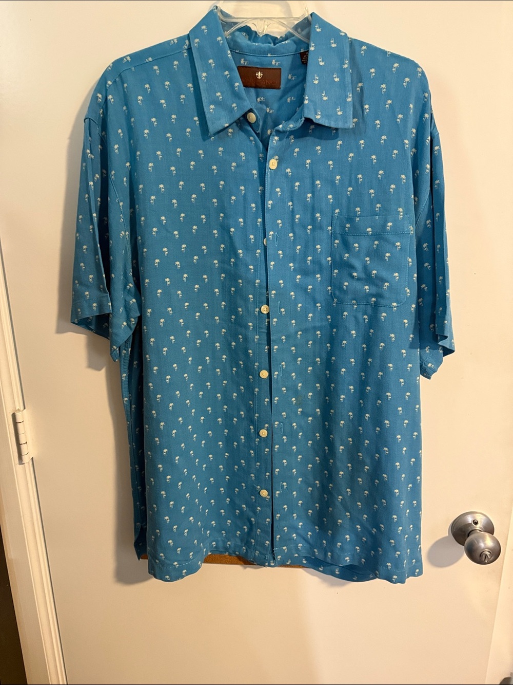 Toscano Casual Button-Down Shirt in Blue with Palm Motif